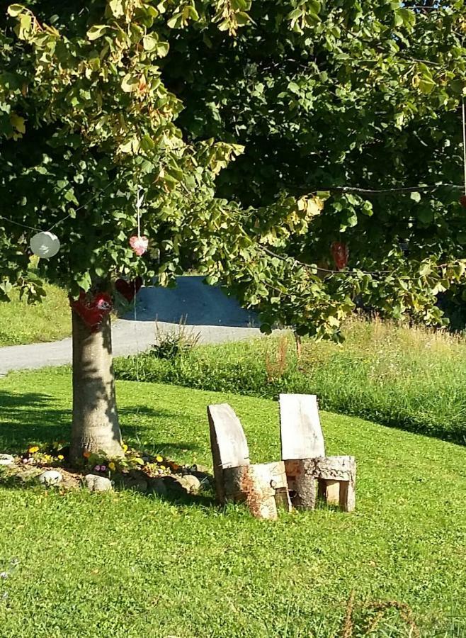 Urlaub Im Blockhaus Villa Diex Eksteriør bilde